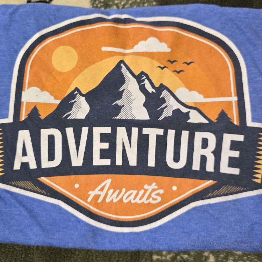 Adventure tee